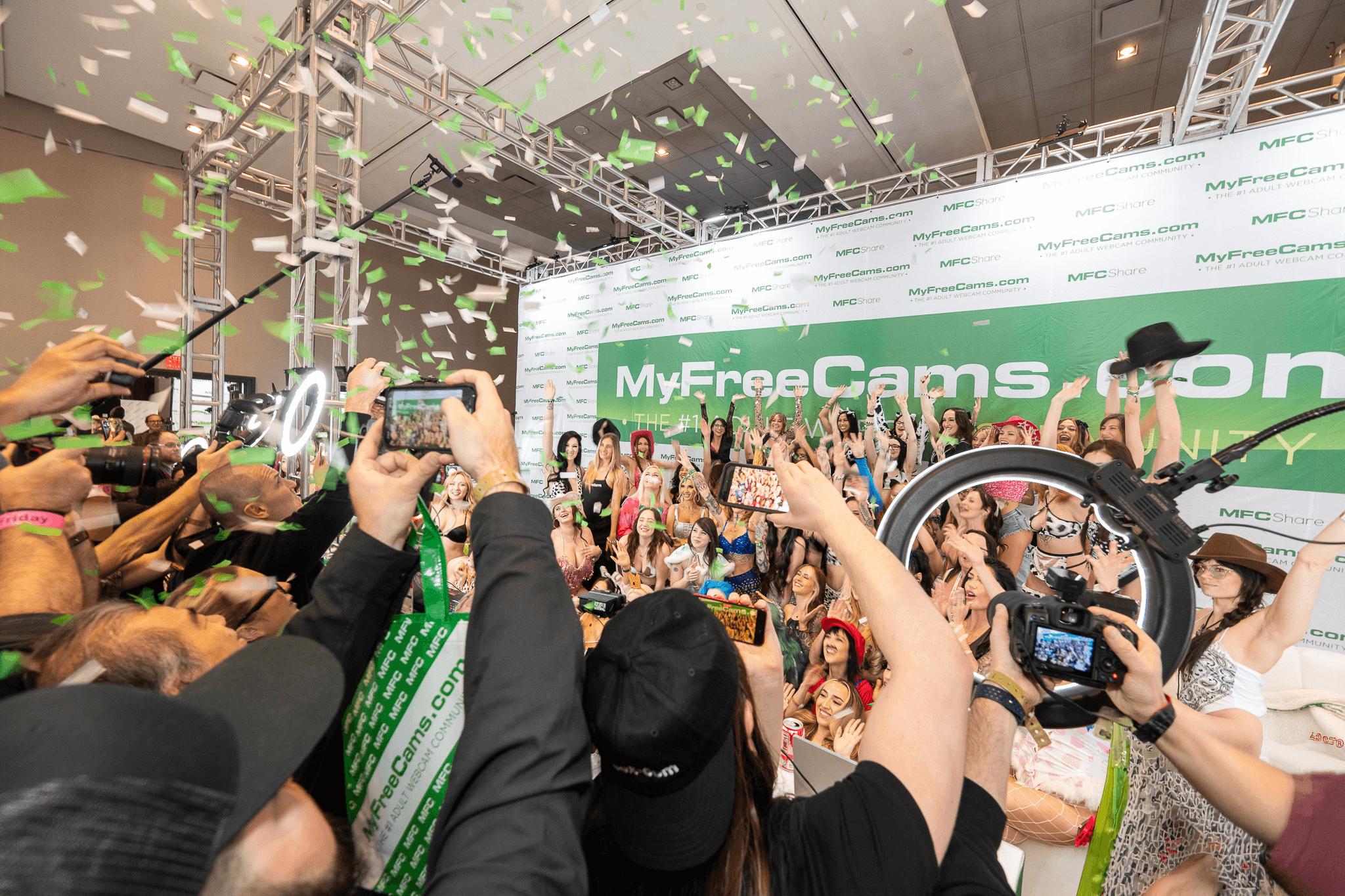 AVN Expo fan experience
